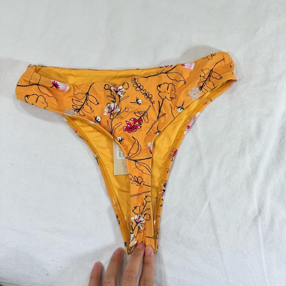 RIS-K WILD FLOWER BIKINI BOTTOM - Picture 2 of 6